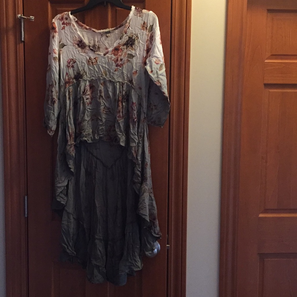 Gimmicks Top